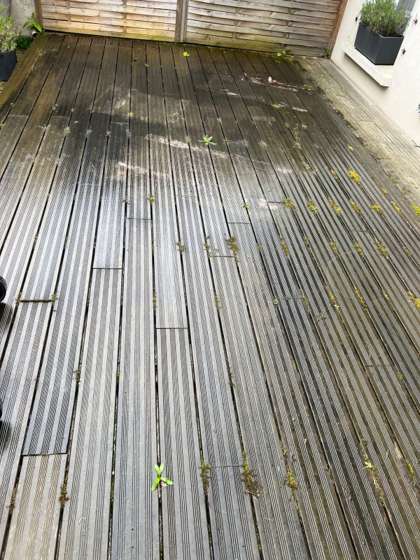 Entretien annuel d'une terrasse en bois exotique à le Plessis-Bouchard en Val-d'Oise